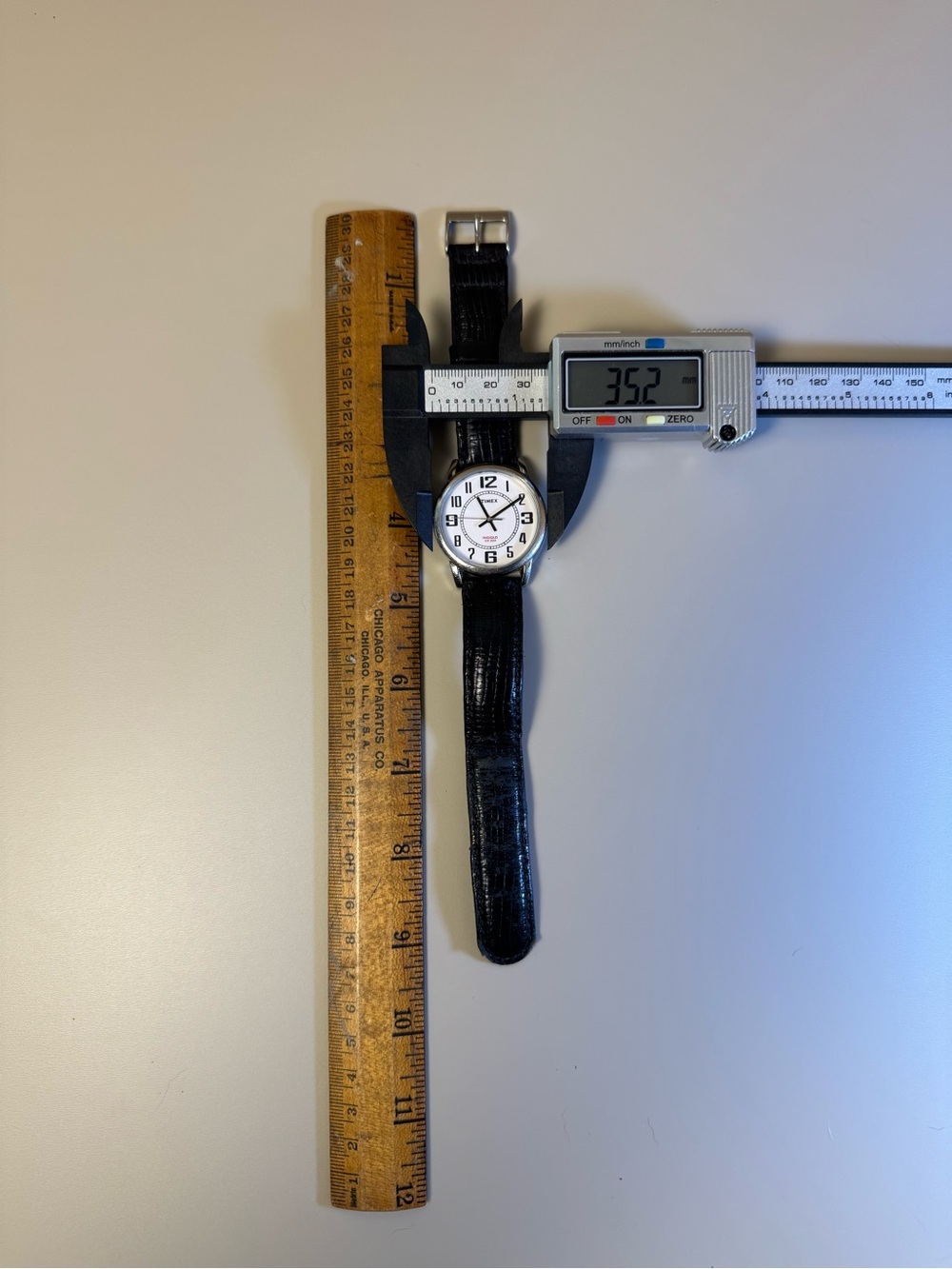 Timex Men’s Black Strap White Dial Indiglo WR Watch - Picture 6 of 6